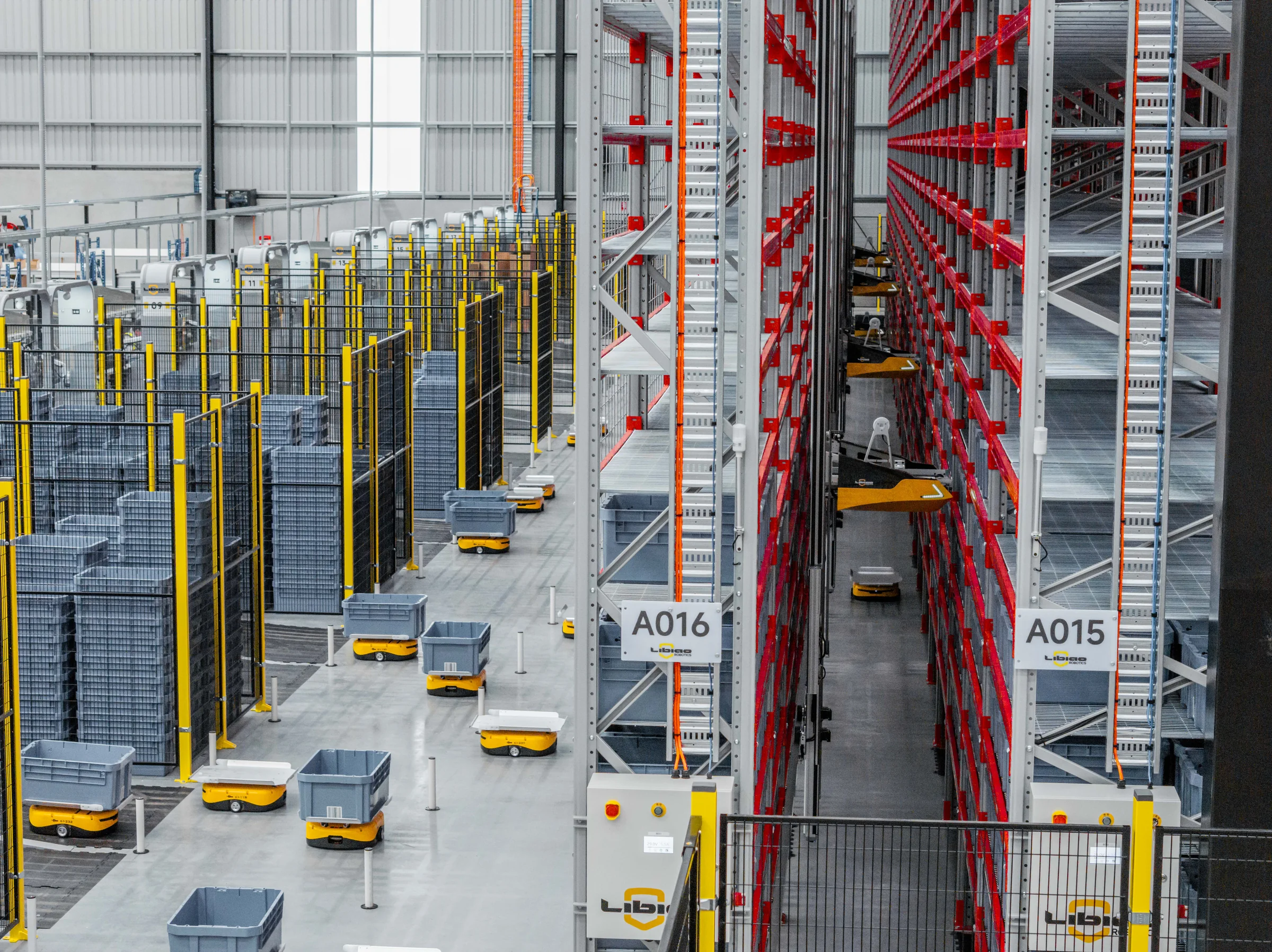 Adore Beauty goods-to-person automation