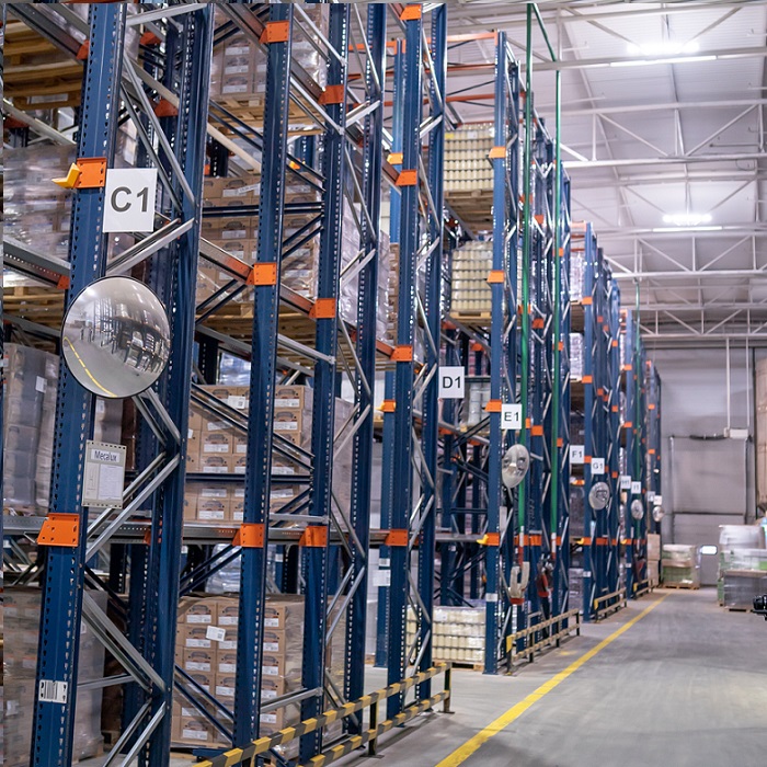 business concept of good warehouse layout